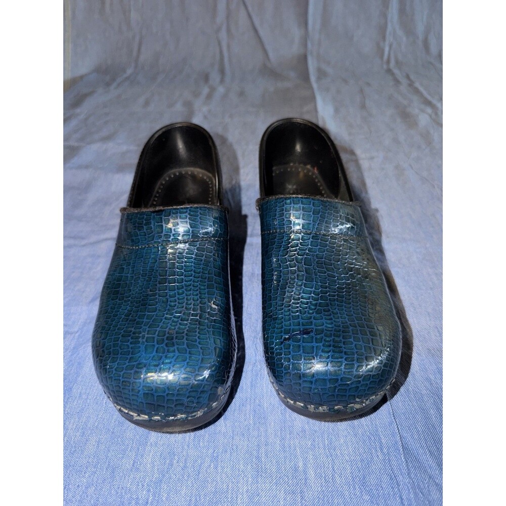 SANITA Women’s Teal clogs size 39